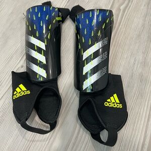 ADIDAS Kids Shin Gaurds, GUC, 7” tall